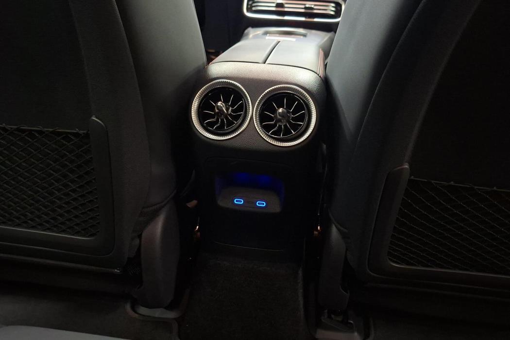 MERCEDES-BENZ CLA 2025