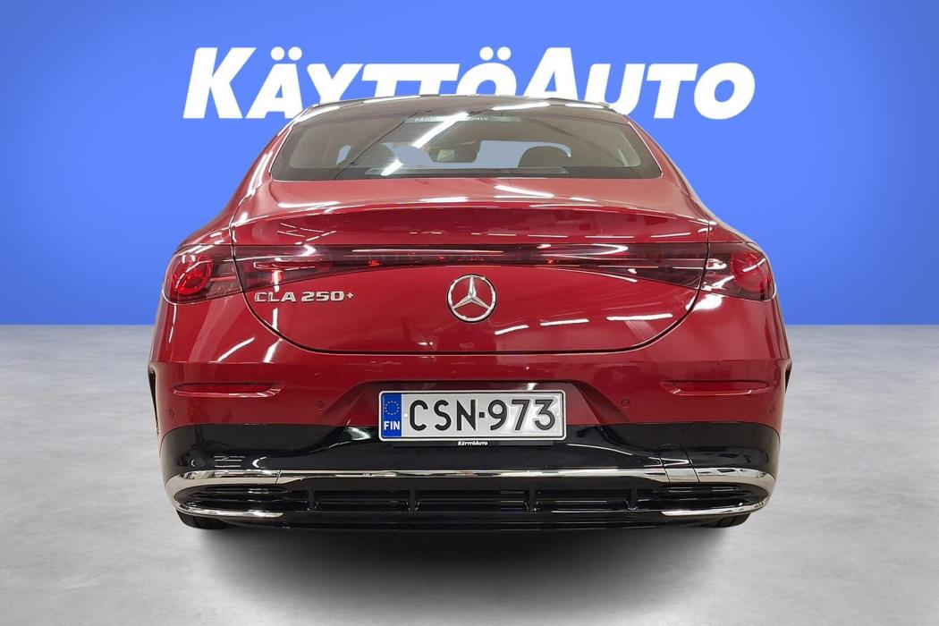 MERCEDES-BENZ CLA 2025