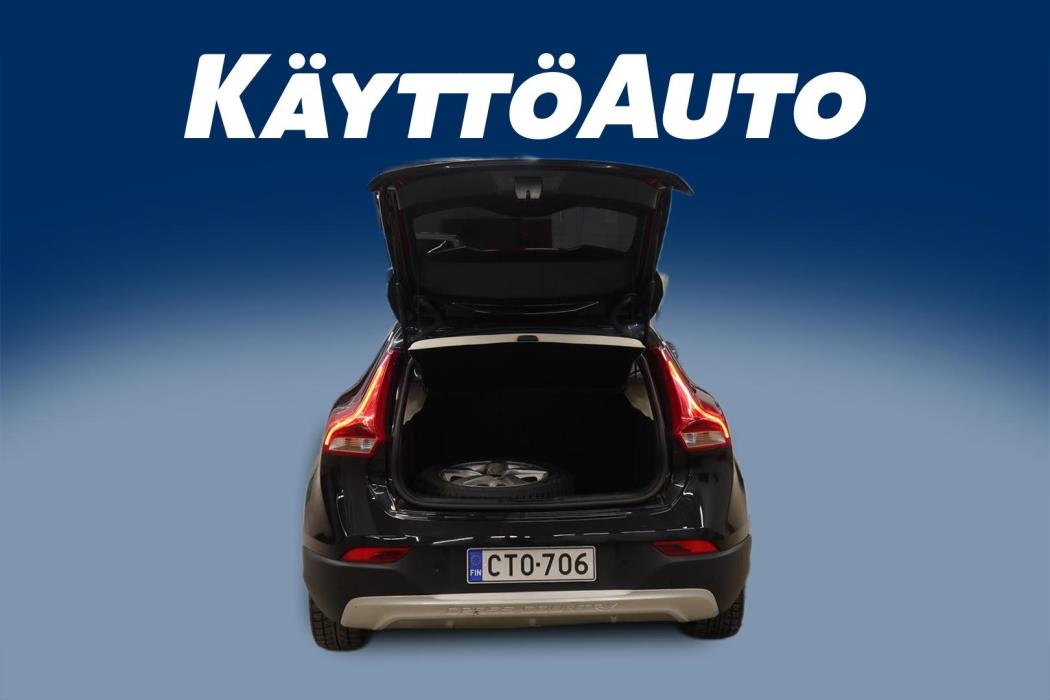 Volvo V40 Cross Country 2015