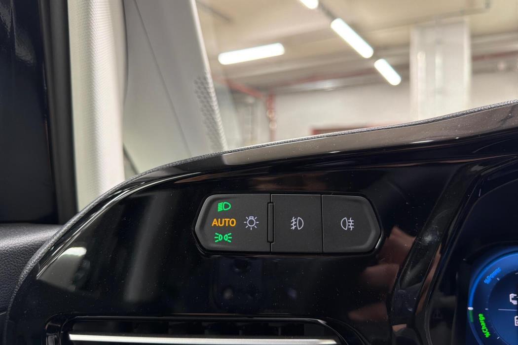 FORD Grand Tourneo Connect 2026