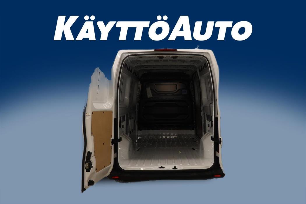 NISSAN Interstar 2025