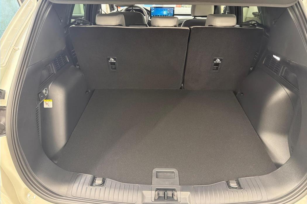 FORD Kuga 2026