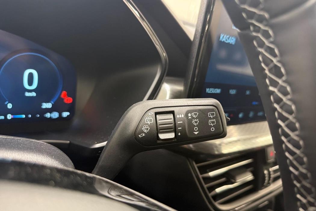 FORD Kuga 2026