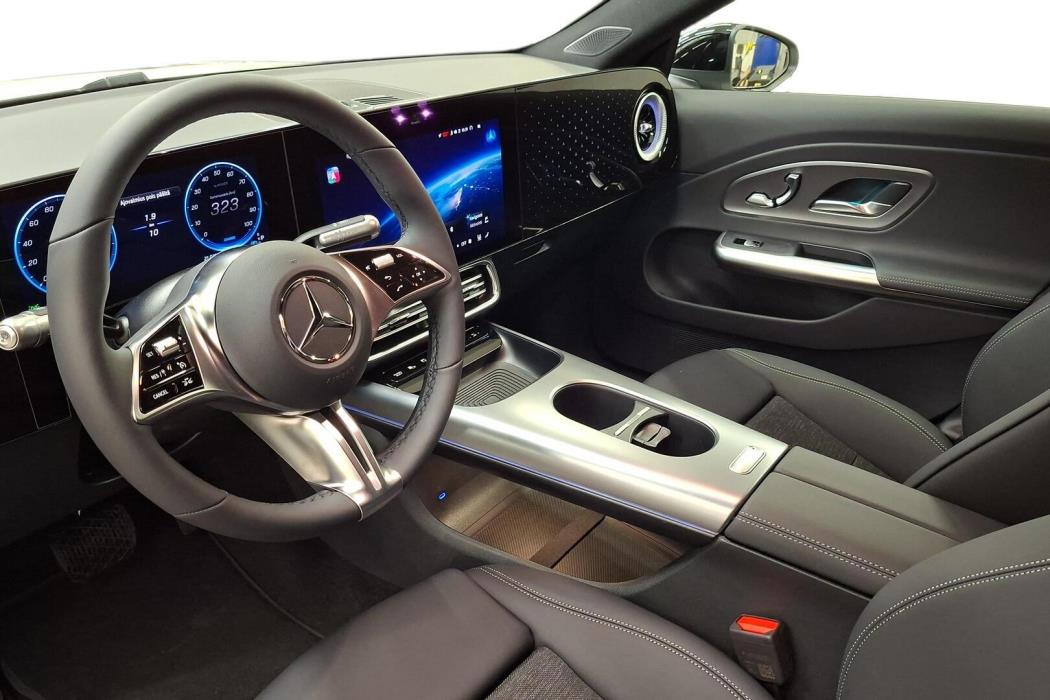 MERCEDES-BENZ CLA 2026