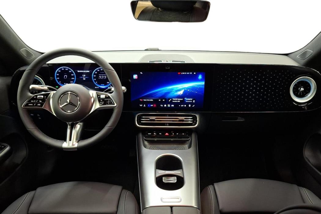 MERCEDES-BENZ CLA 2026