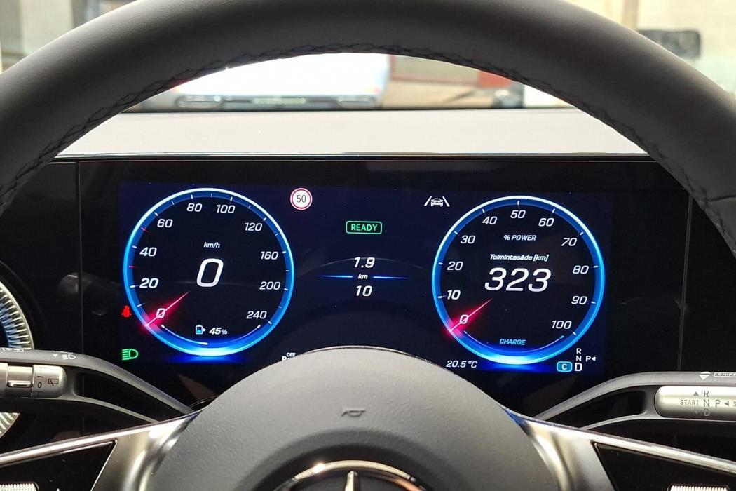 MERCEDES-BENZ CLA 2026