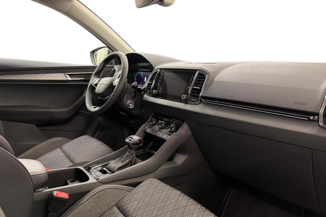 SKODA Karoq 2027