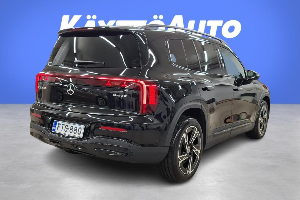 MERCEDES-BENZ GLB 2026