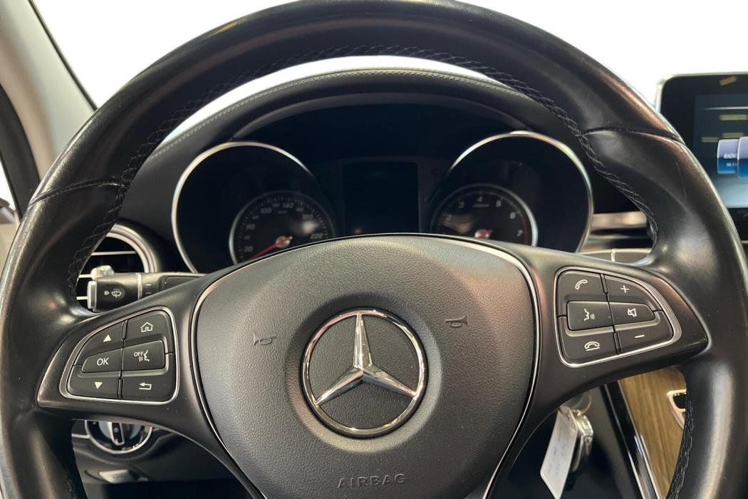 MERCEDES-BENZ C 2015