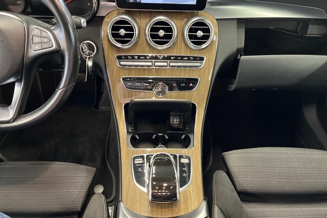 MERCEDES-BENZ C 2015