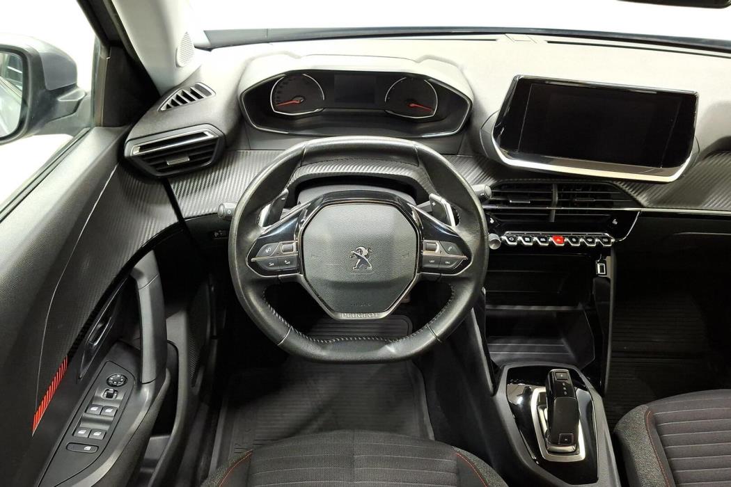 PEUGEOT 2008 2020