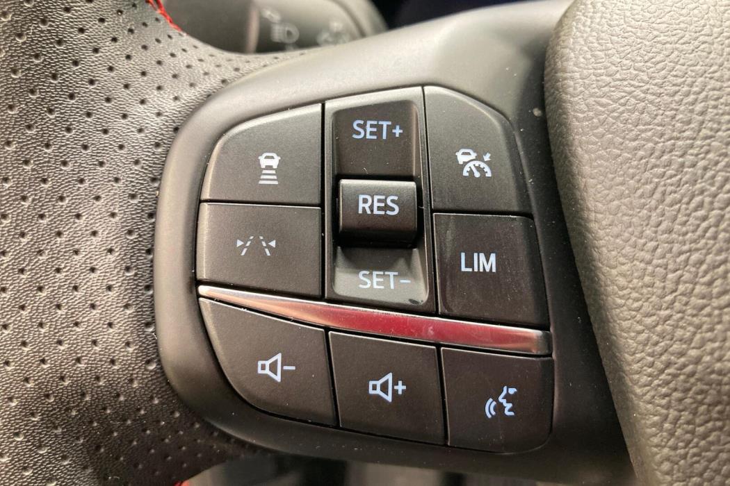 FORD Kuga 2024