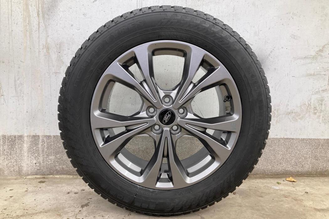 FORD Kuga 2024