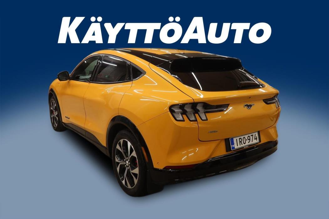 FORD Mustang Mach-E 2023