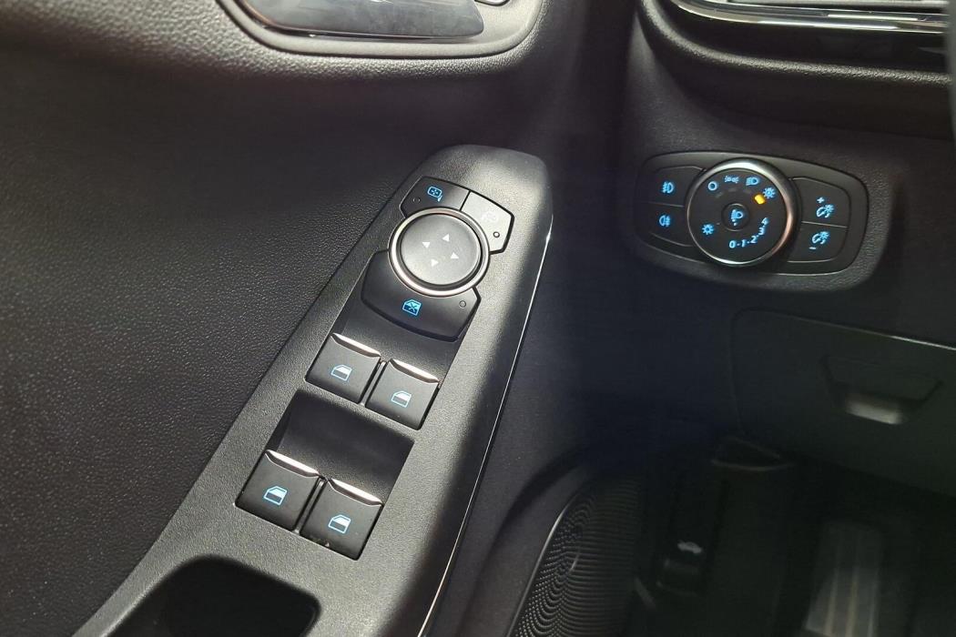 FORD Fiesta 2021
