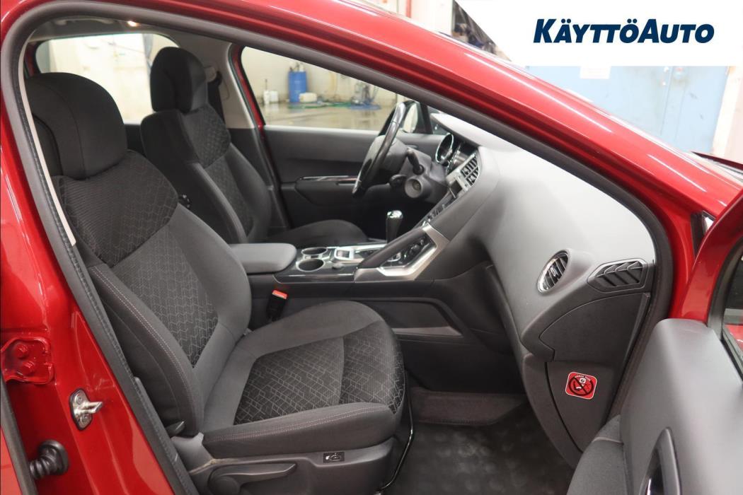 PEUGEOT 3008 2015
