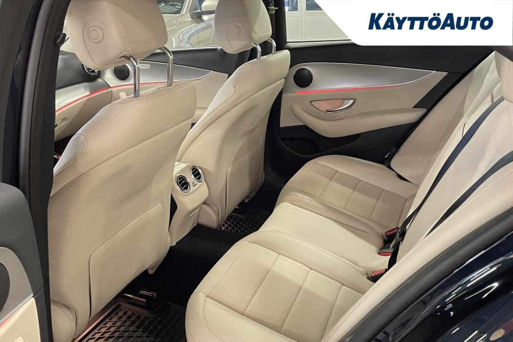 MERCEDES-BENZ E 2017