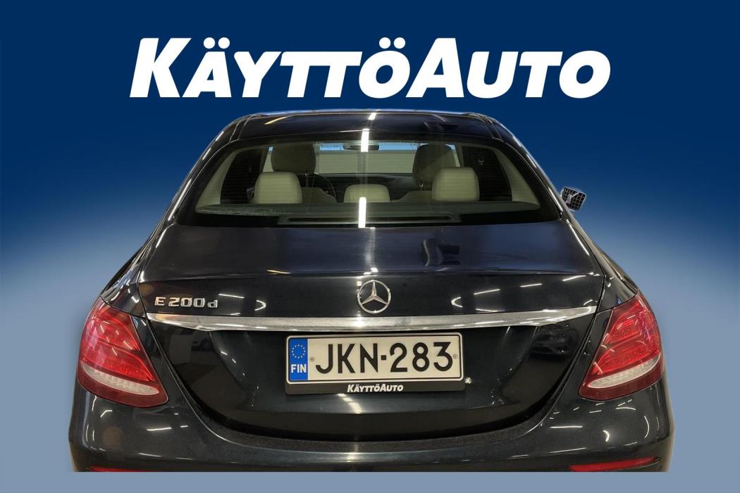 MERCEDES-BENZ E 2017