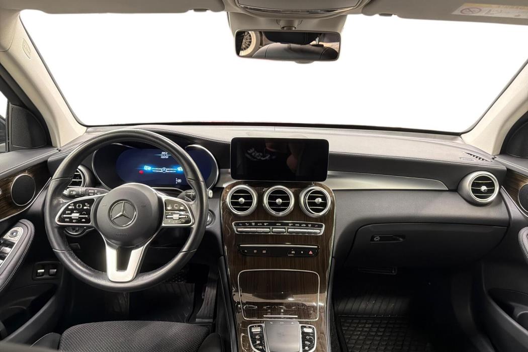 MERCEDES-BENZ GLC 2019