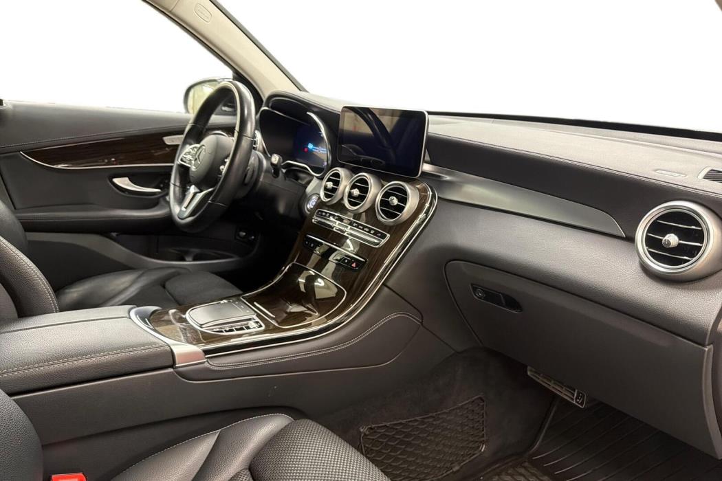 MERCEDES-BENZ GLC 2019