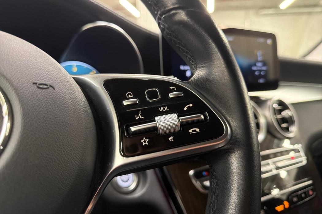 MERCEDES-BENZ GLC 2019