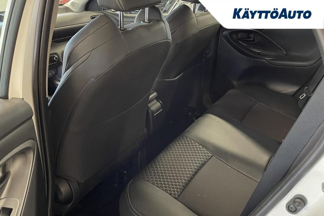 Mazda Mazda2 Hybrid 2023