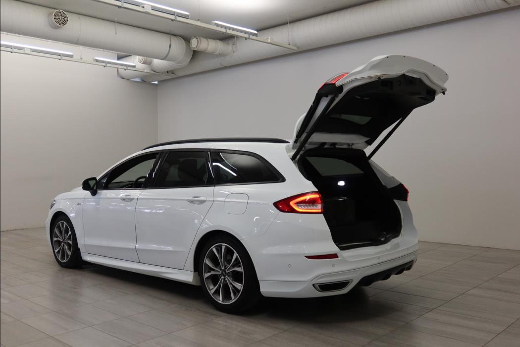 FORD Mondeo Hybrid 2021