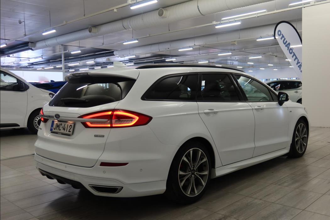 FORD Mondeo Hybrid 2021