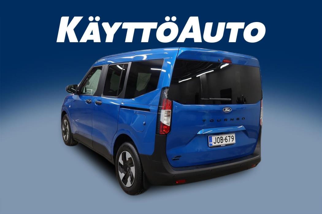 FORD Tourneo Courier 2025