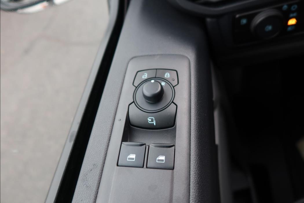 Ford Transit Custom 2025