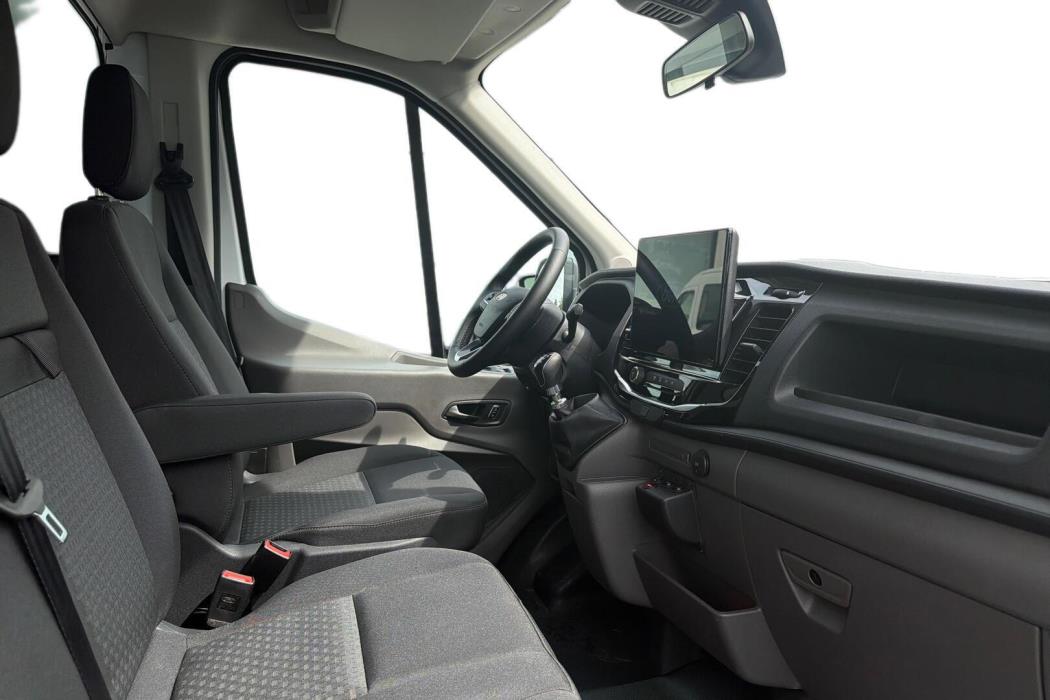 FORD TRANSIT 2026