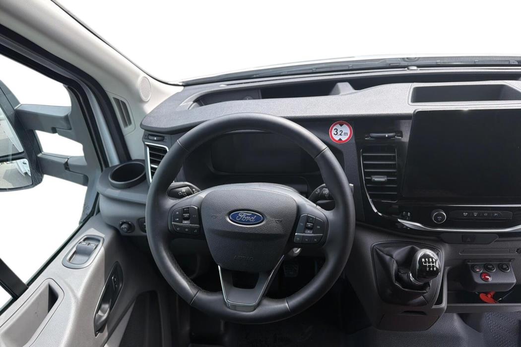 FORD TRANSIT 2026