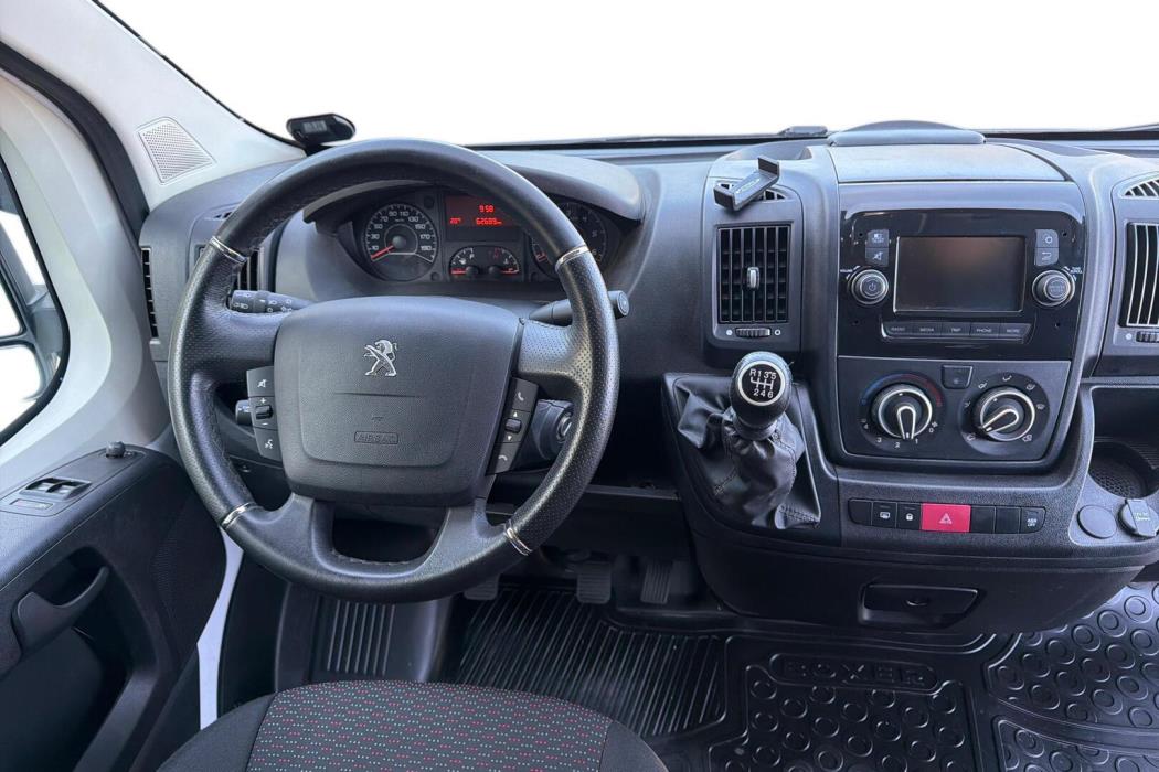 PEUGEOT Boxer 2022