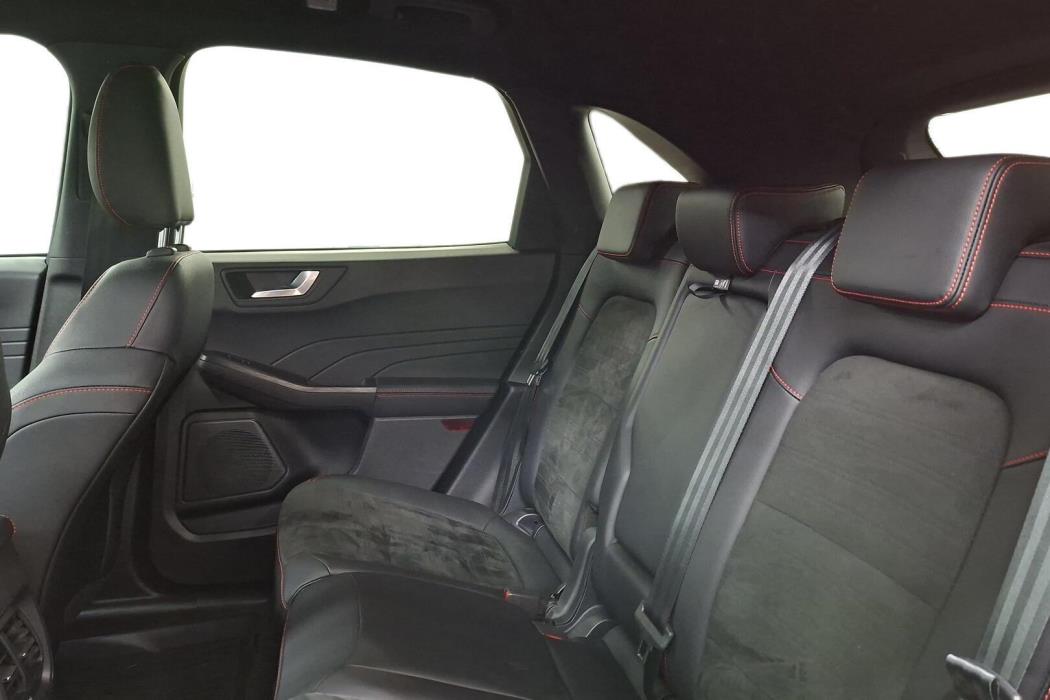 FORD Kuga 2023