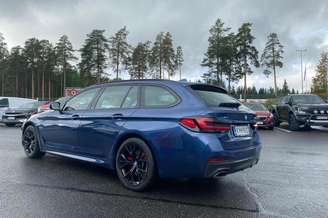 BMW 530 2023