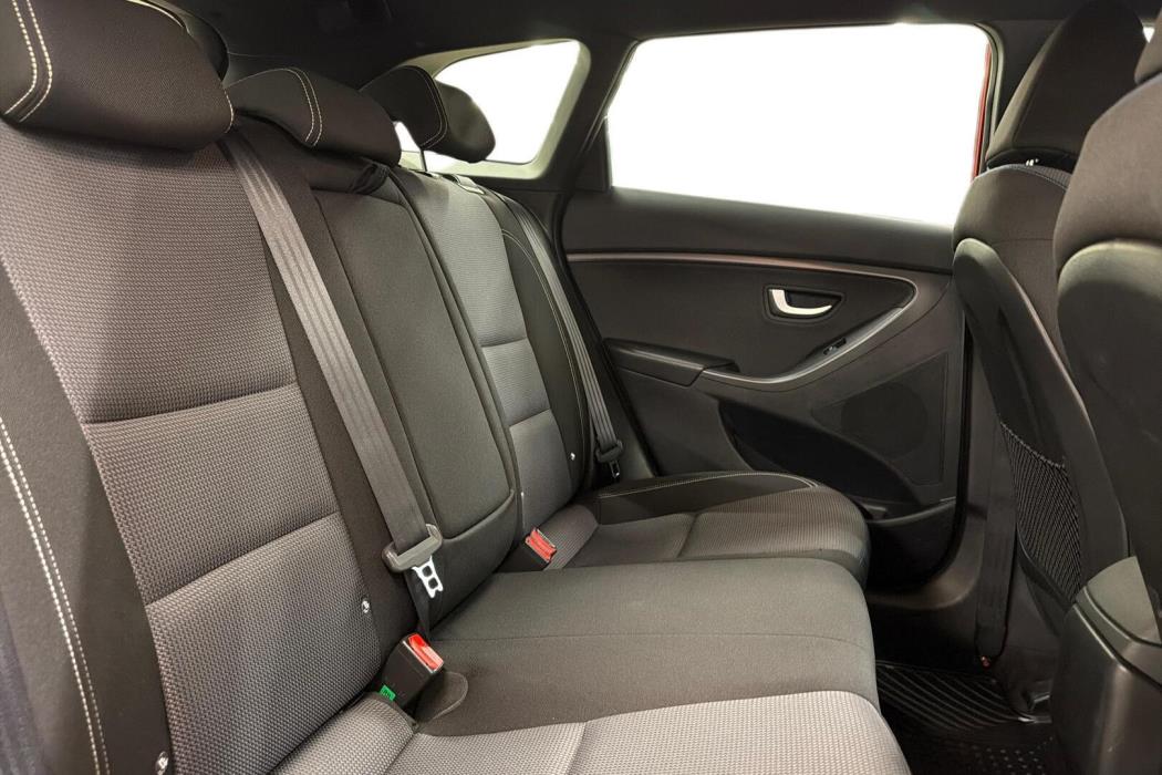 HYUNDAI i30 Wagon 2016