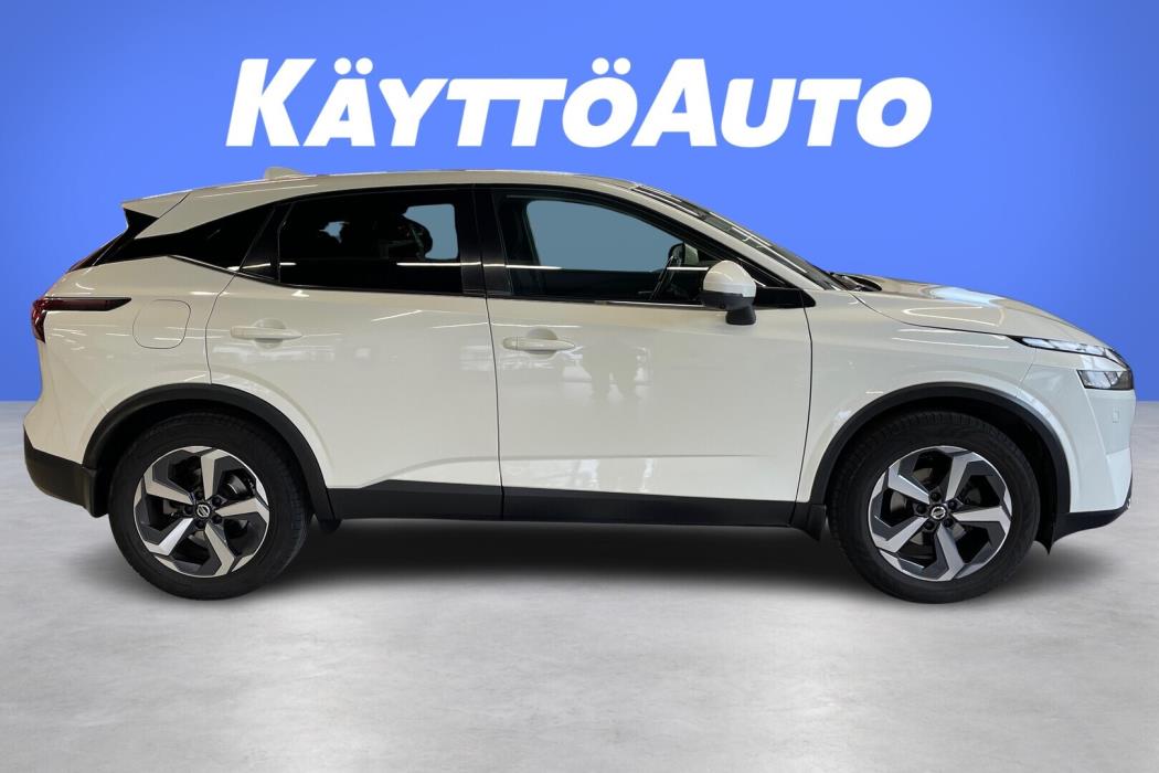 NISSAN Qashqai 2022