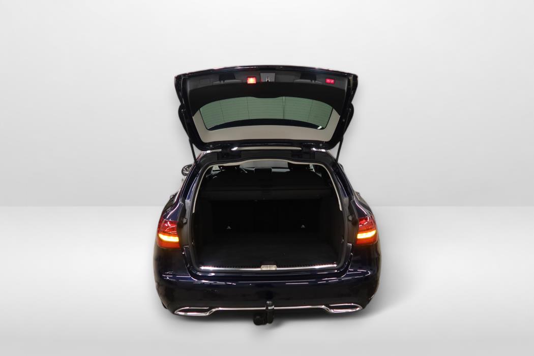 Mercedes-Benz C 2018