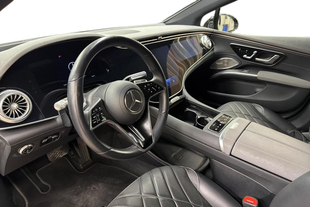 MERCEDES-BENZ EQS 2023