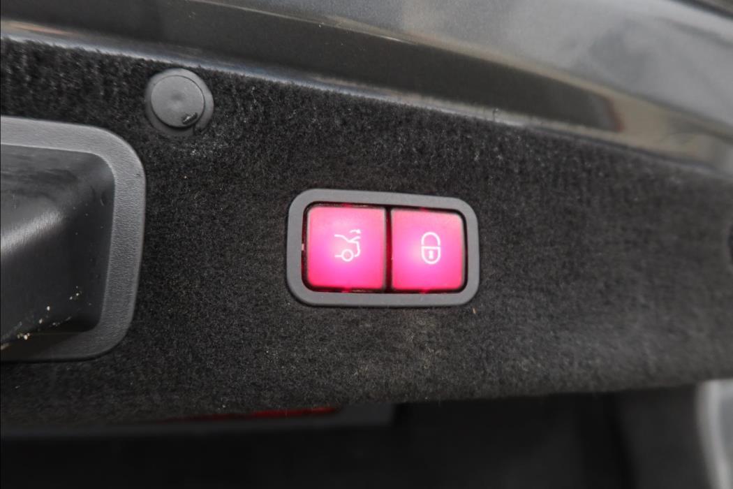 MERCEDES-BENZ S 2016