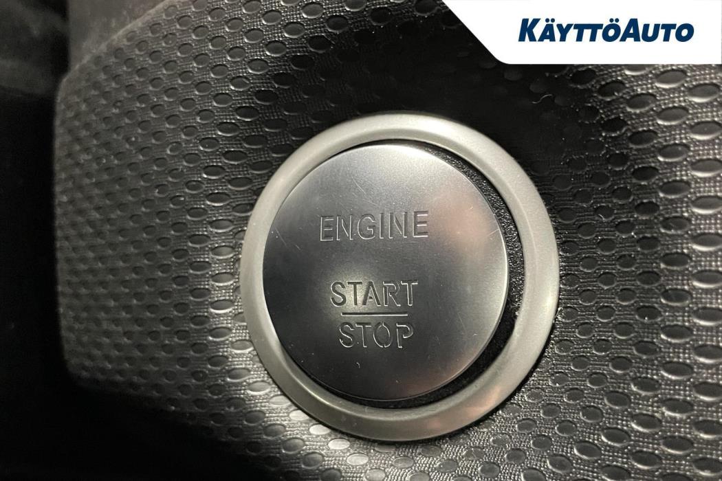 MERCEDES-BENZ A 2018