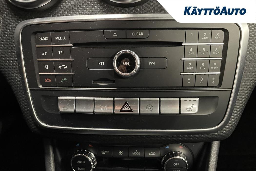 MERCEDES-BENZ A 2018