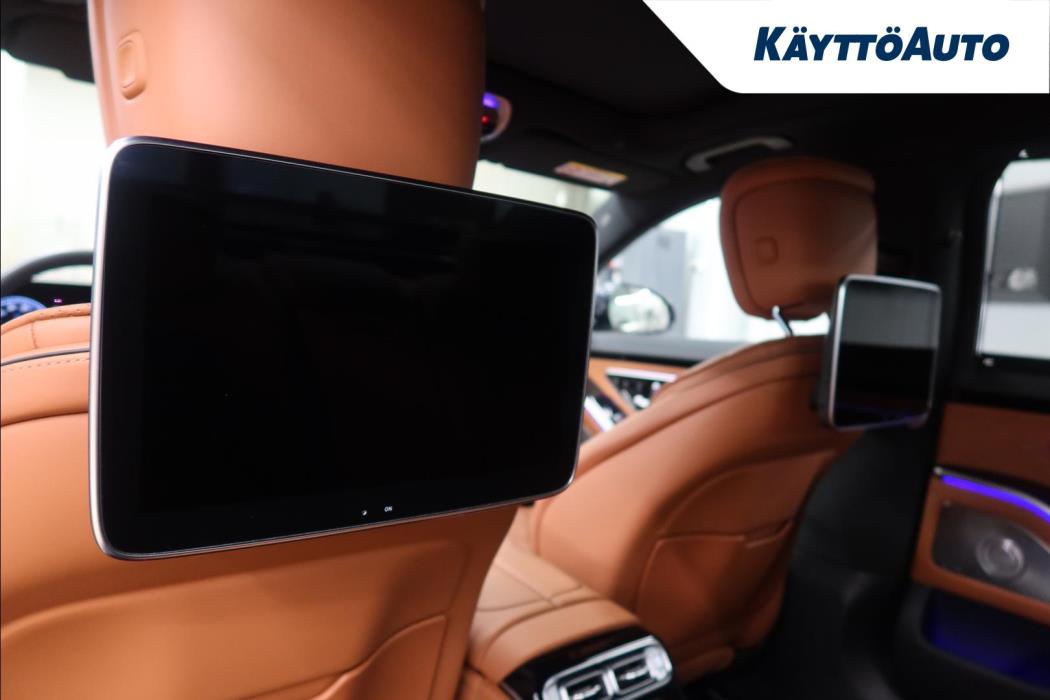 Mercedes-Benz S 2023