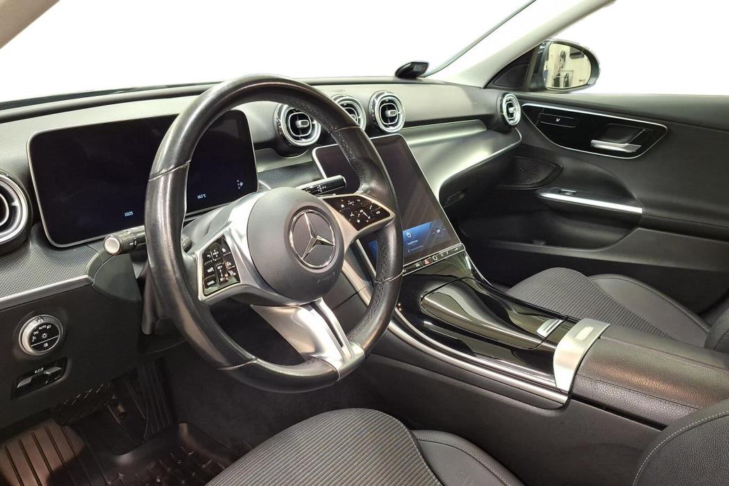 MERCEDES-BENZ C 2022