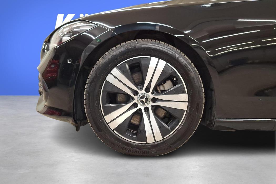 MERCEDES-BENZ C 2022