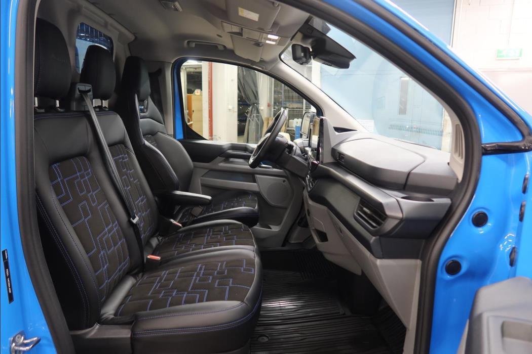 FORD Transit Custom 2025