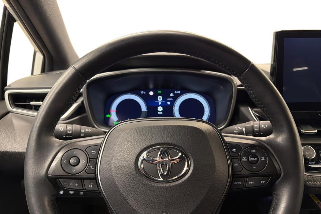 TOYOTA Corolla 2025