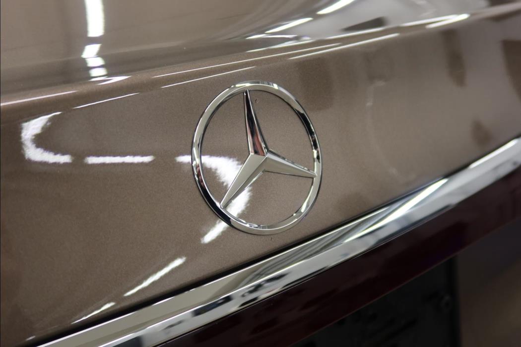 Mercedes-Benz E 2025