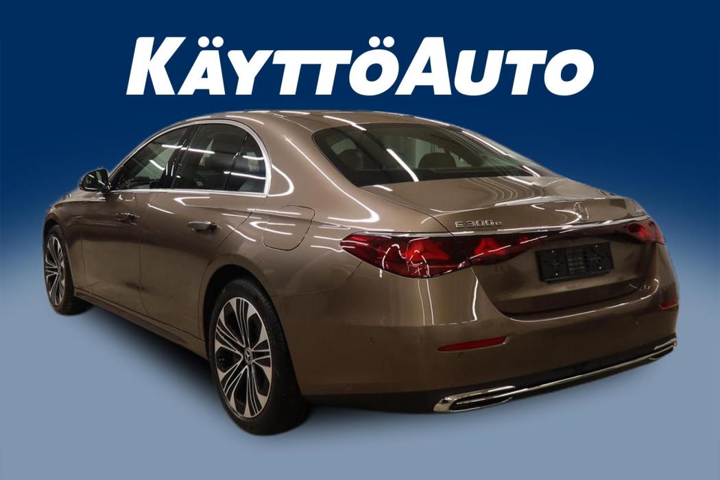 Mercedes-Benz E 2025