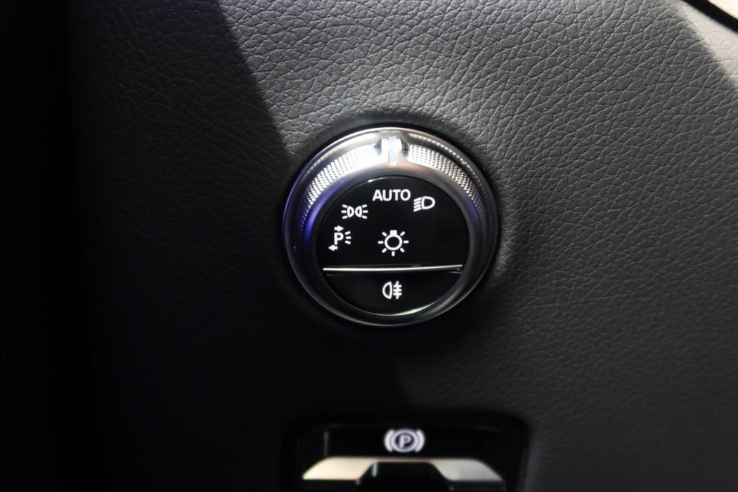 MERCEDES-BENZ GLC 2026